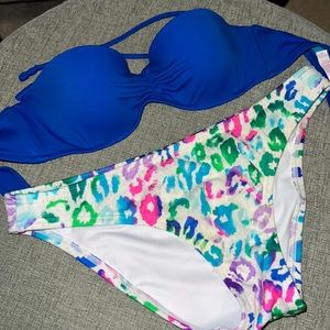 Victoria’s Secret bikini